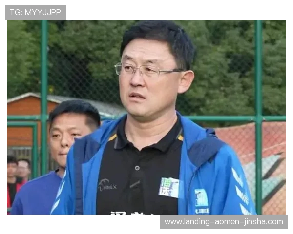 孙继海水晶宫时期的训练方法与比赛策略对比与启示