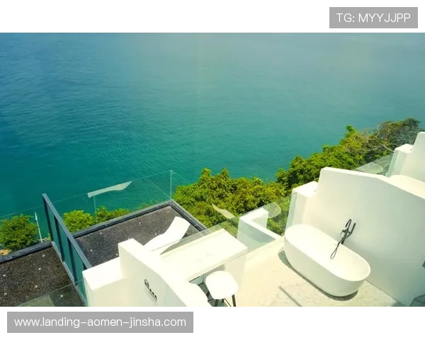 皇庭海景娱乐场带你领略奢华海景娱乐体验，享受极致休闲娱乐新体验